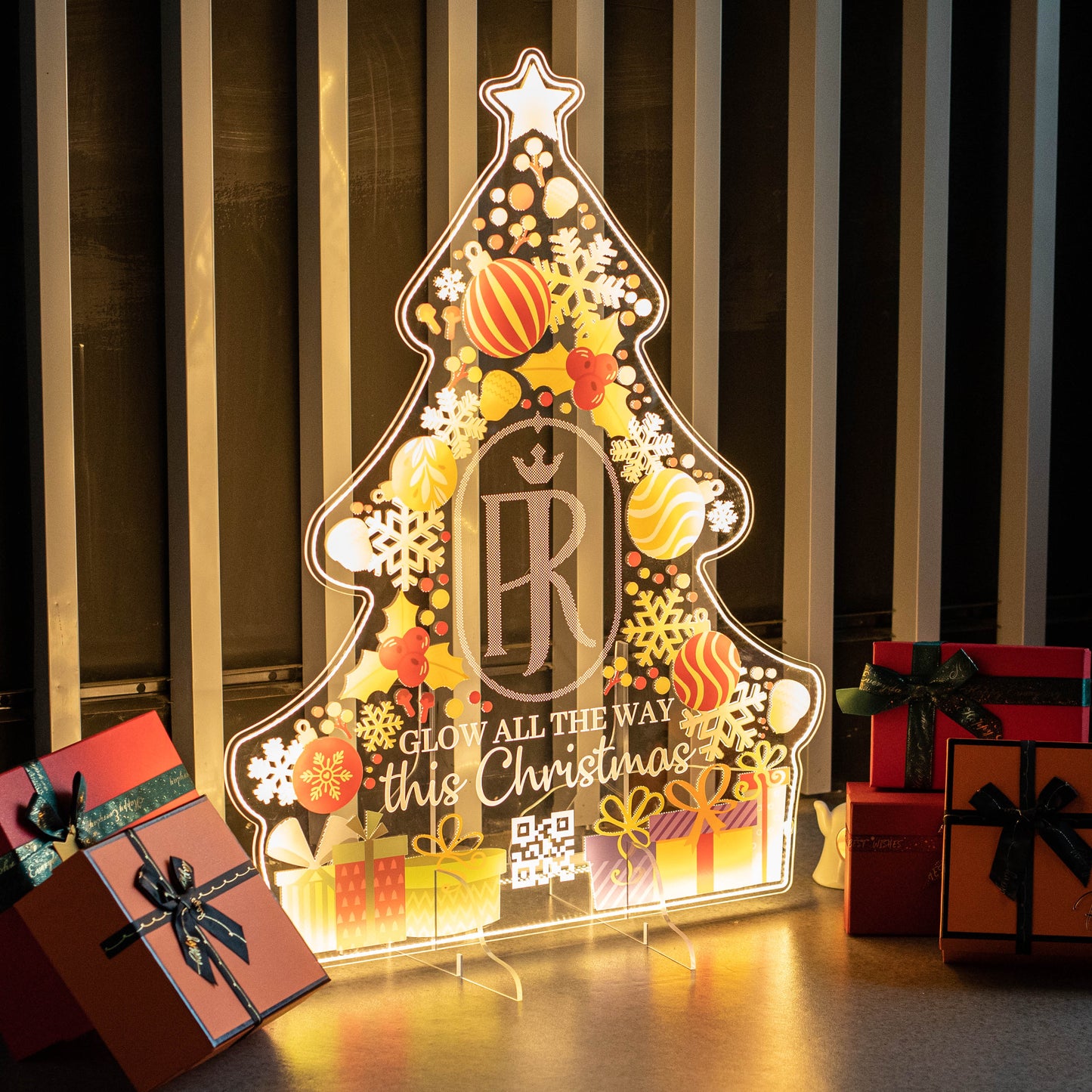 Festive Decor With This Stunning LED Acrylic Christmas Tree Sign, Suitable For Both Retail And Wholesale Purchases FGJR003